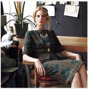 Nieves Lavi 4-Corners Silk Red Green Print Dress